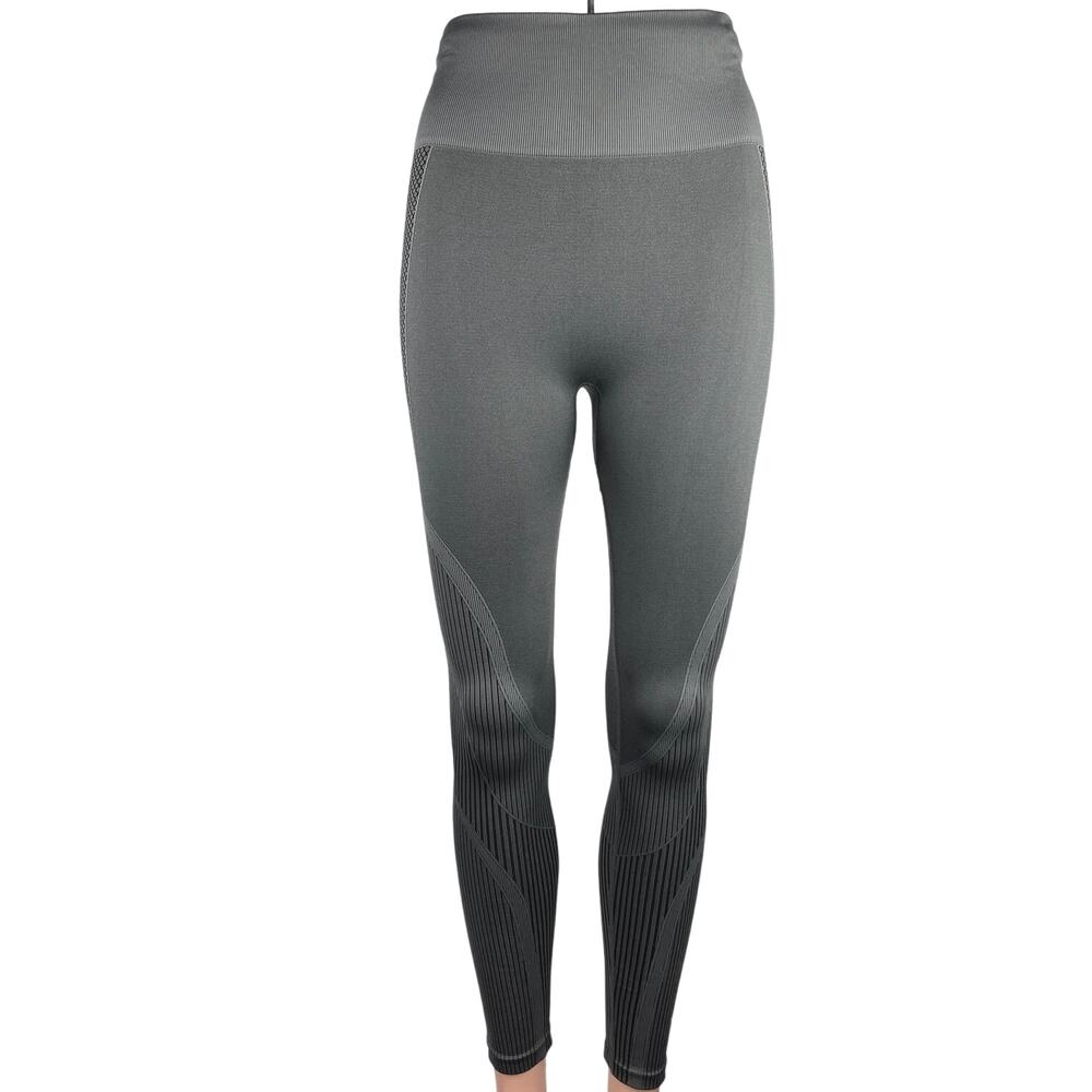 Mono B Gray High Rise Yoga Striped Athletic Mermaid Seamless Leggings Pants Sz S